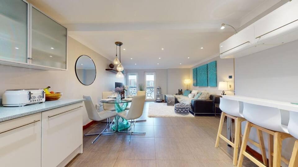 Marina - Water View - Sleeps 5 Apartment